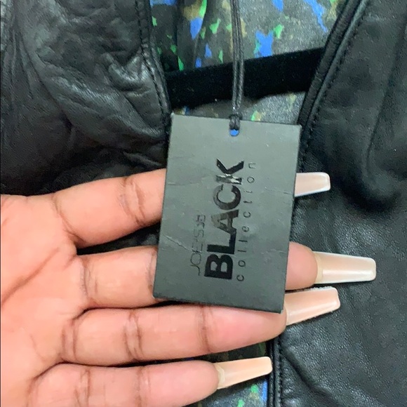 Black Leather trim vest - Picture 2 of 2